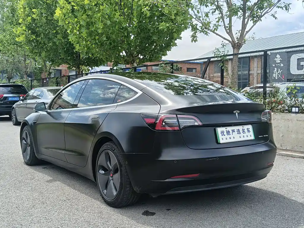 Tesla Model 3 2019 — фото 9