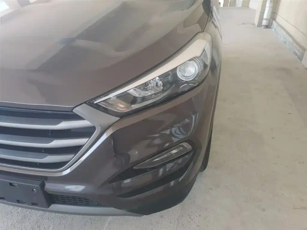 Hyundai Tucson 2017 — фото 24