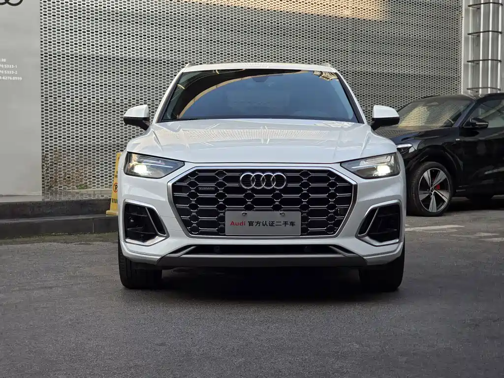 Audi Q5L 2022 — фото 2