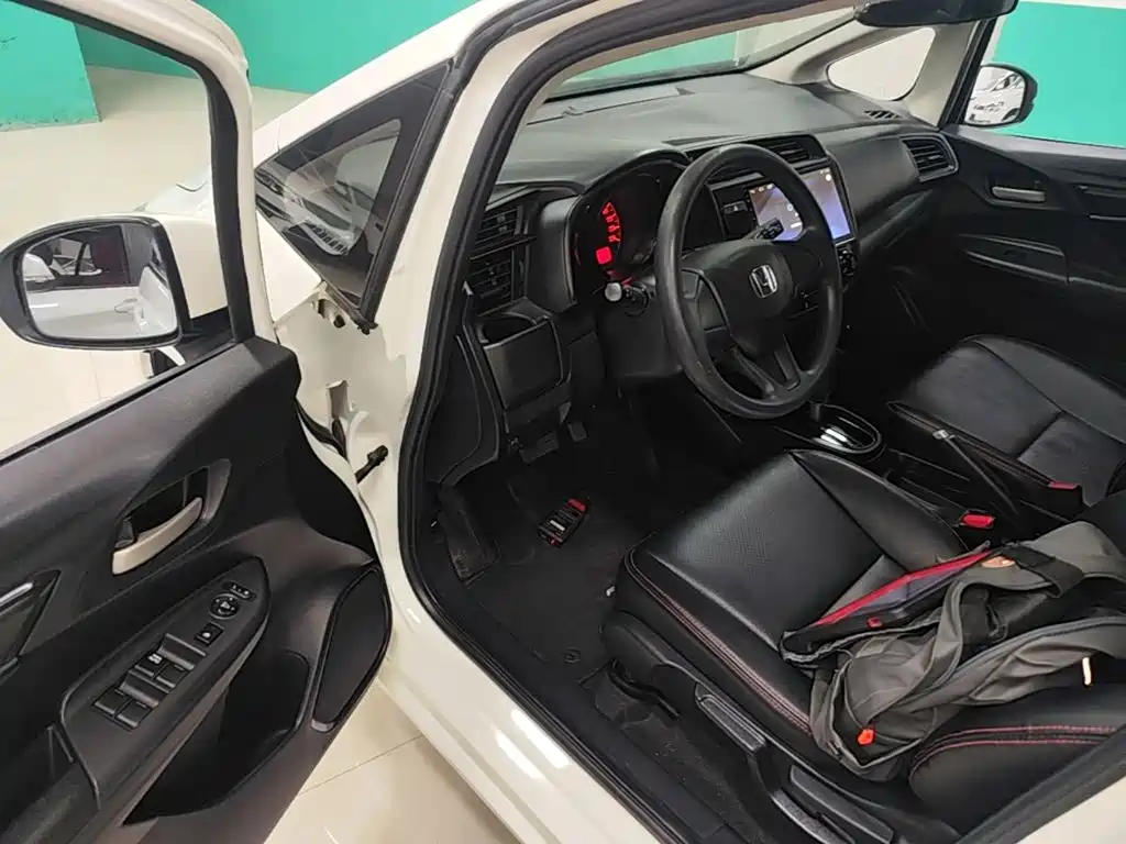 Honda Fit 2019 — фото 16