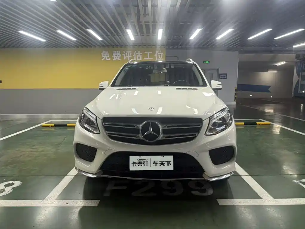 Mercedes-Benz GLE 2016 — фото 2