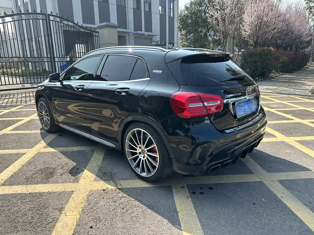 Mercedes-Benz GLA AMG 2015 — фото 5
