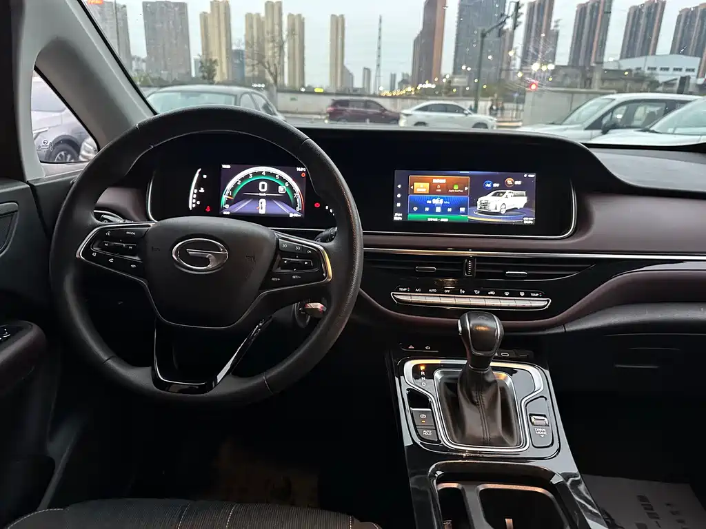 GAC Motor Trumpchi M6 2023 — фото 17