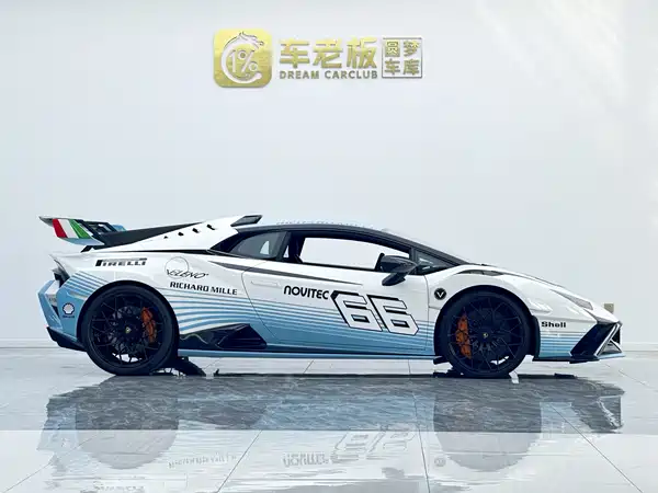 Lamborghini Huracan 2024