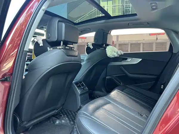 Audi A4L 2020