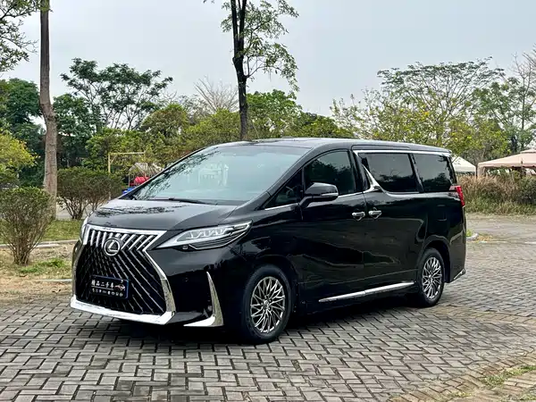 Toyota Alphard 2018