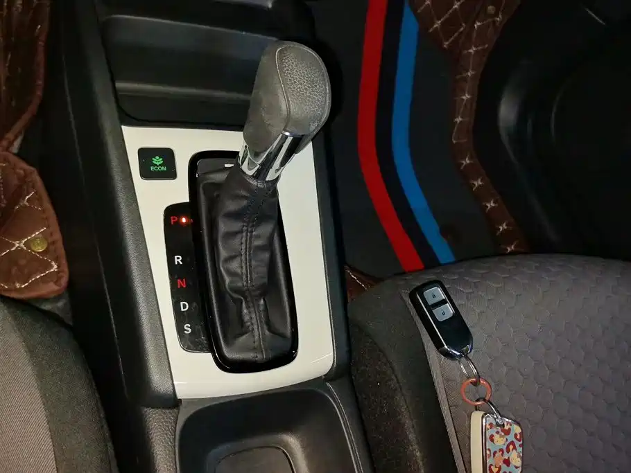 Honda Fit 2024 — фото 16