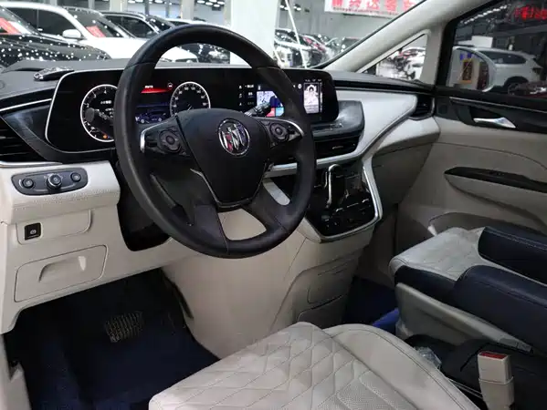 Buick GL8 2023