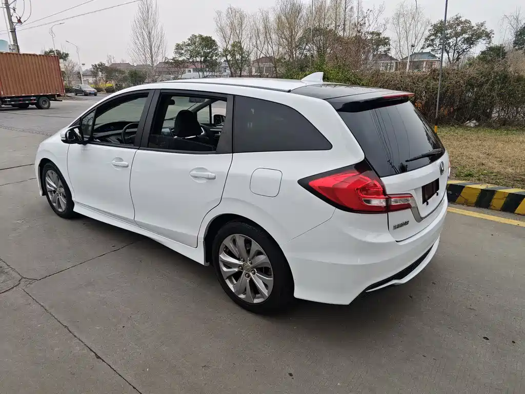 Honda Jade 2018 — фото 6