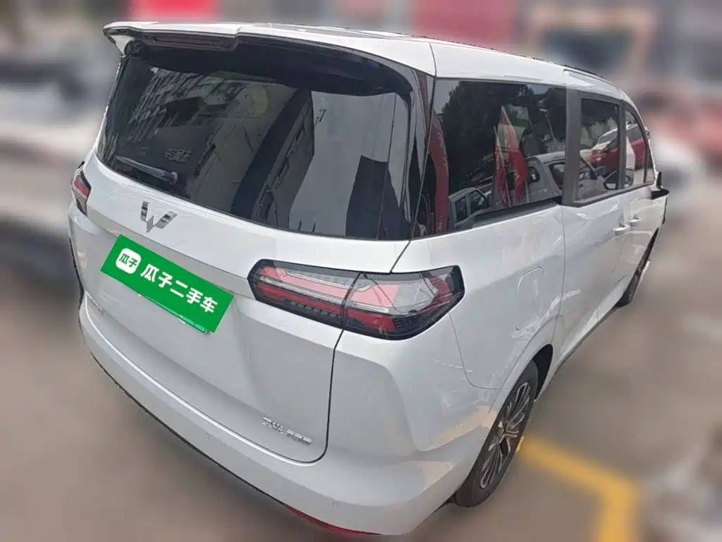 Wuling Starlight 730 EV 2025 — фото 12