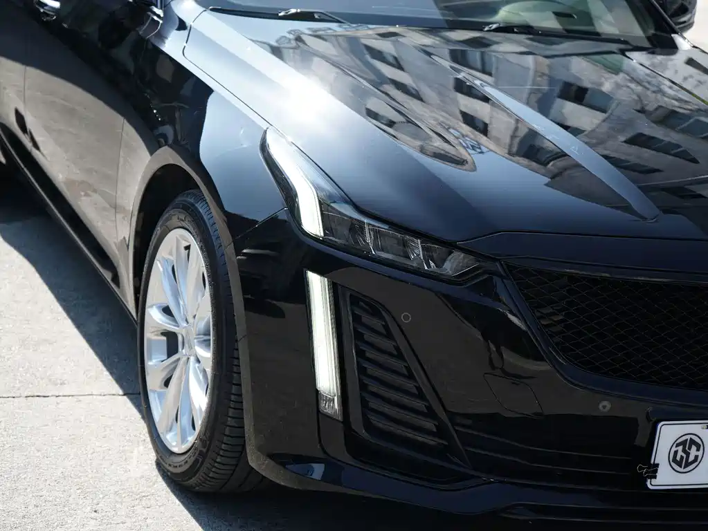 Cadillac CT5 2022 — фото 11