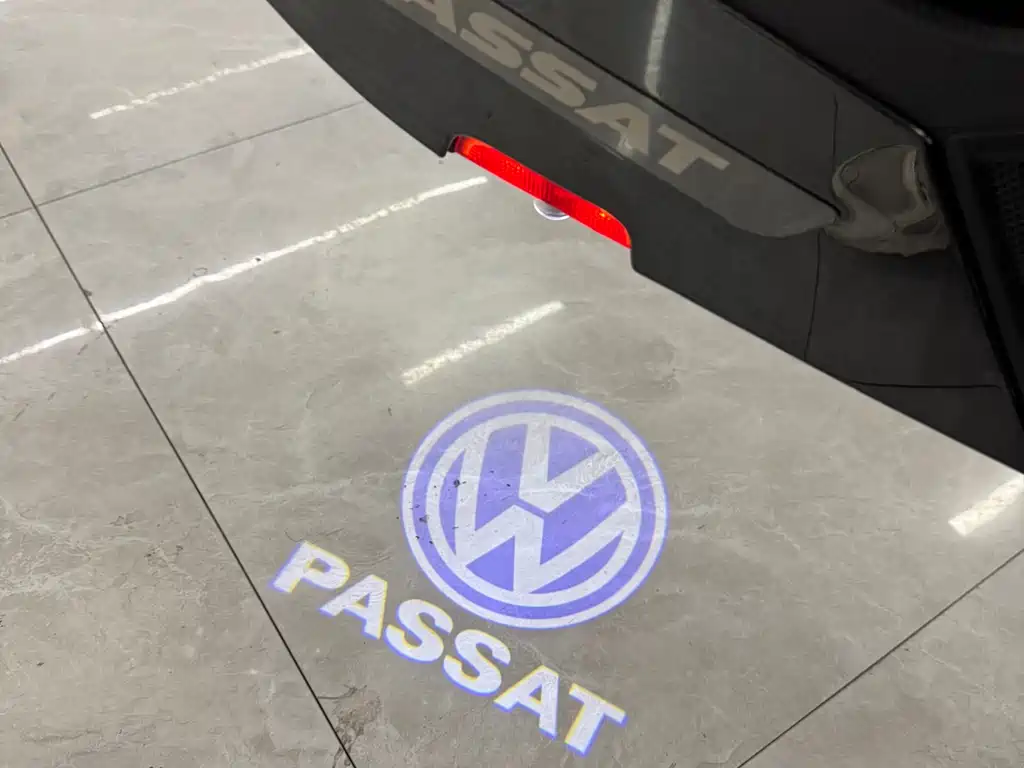 Volkswagen Passat 2018 — фото 11