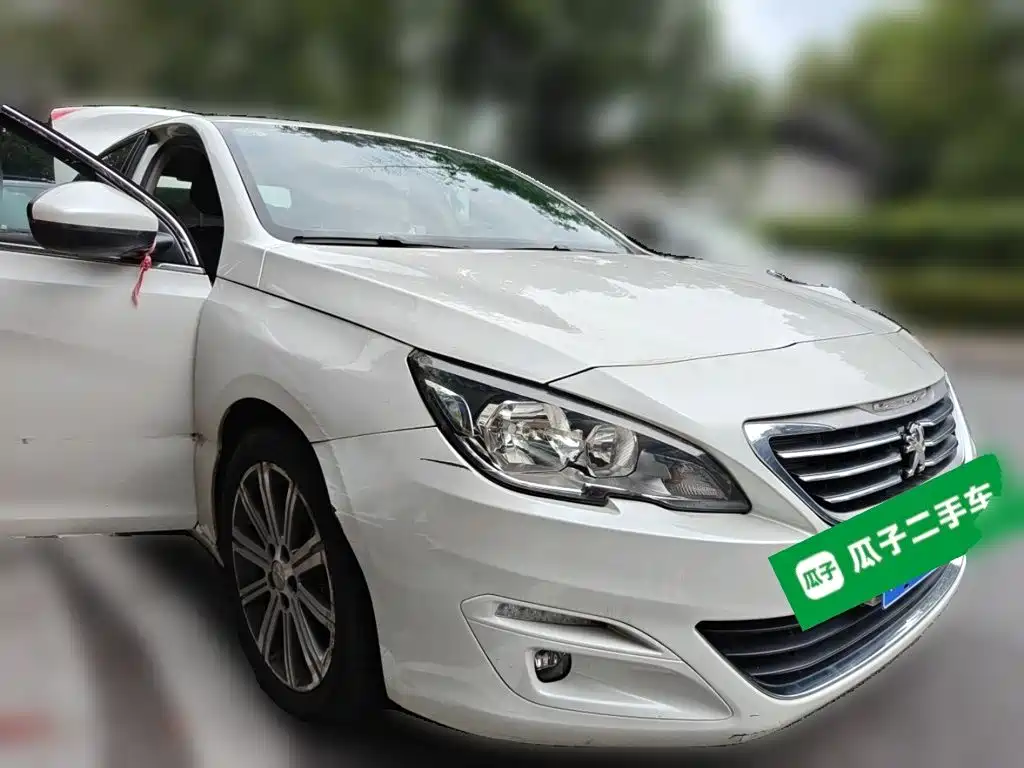 Peugeot 408 2015 — фото 3