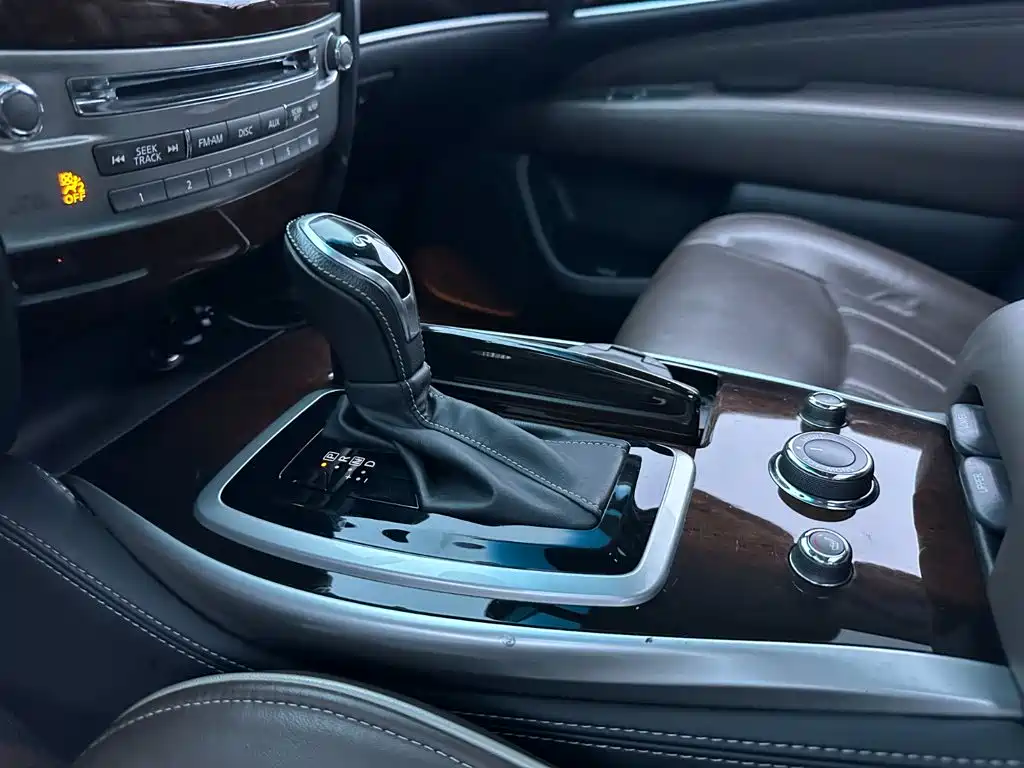 Infiniti QX60 2017 — фото 15