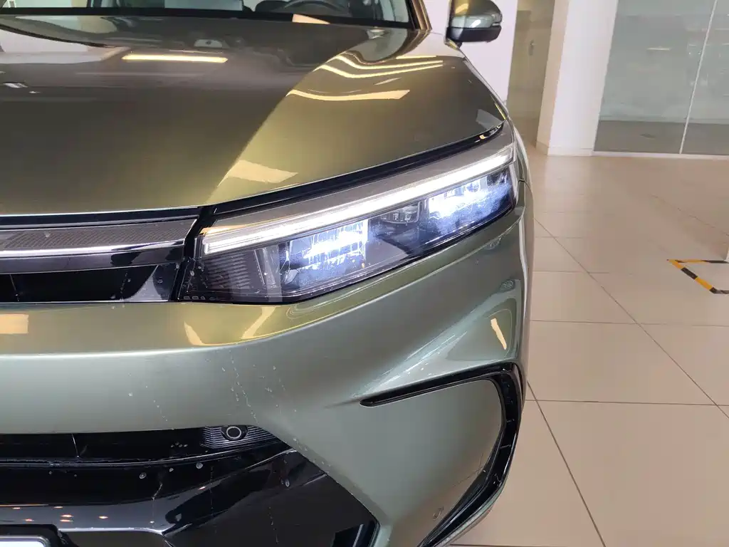Honda Breeze 2023
