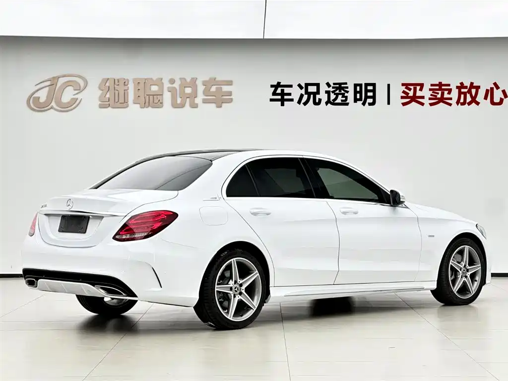 Mercedes-Benz C-Class 2018 — фото 5
