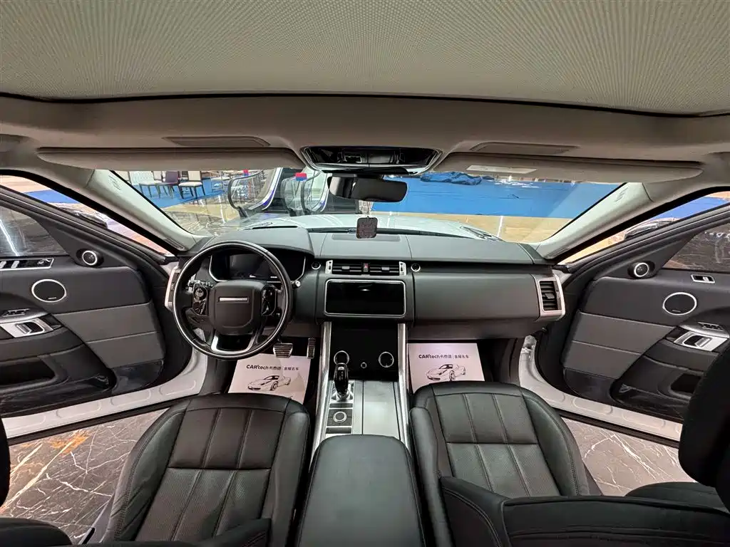Land Rover Range Rover Sport 2020 — фото 24
