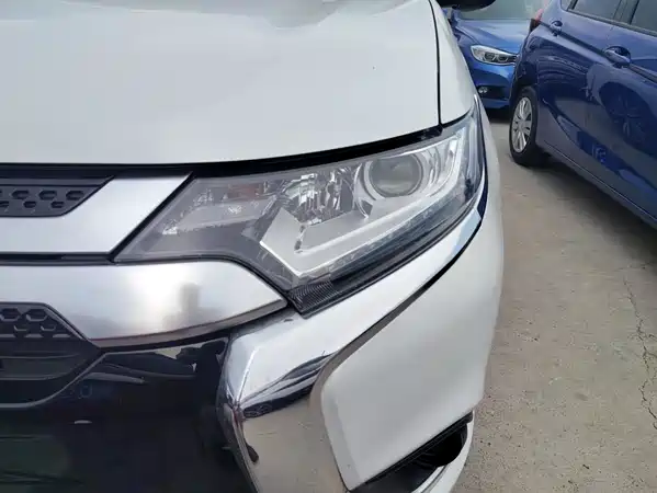 Mitsubishi Outlander 2022