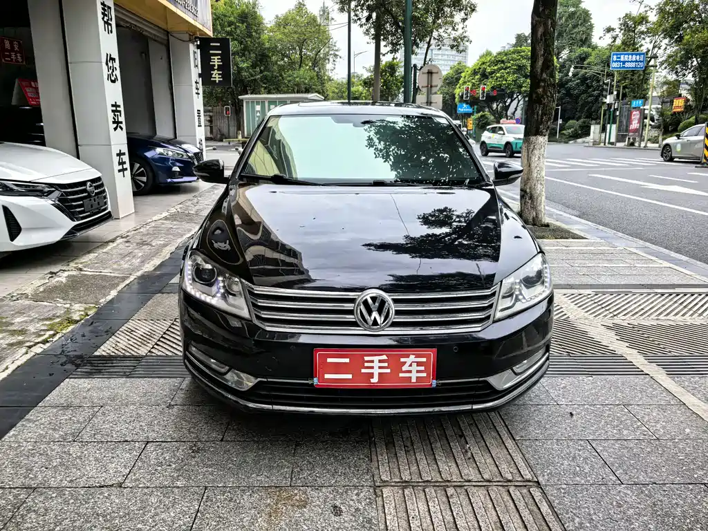 Volkswagen Magotan 2011
