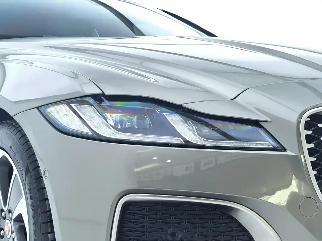 Jaguar XFL 2023 — фото 4