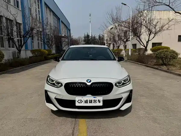 BMW 1 Series 2023