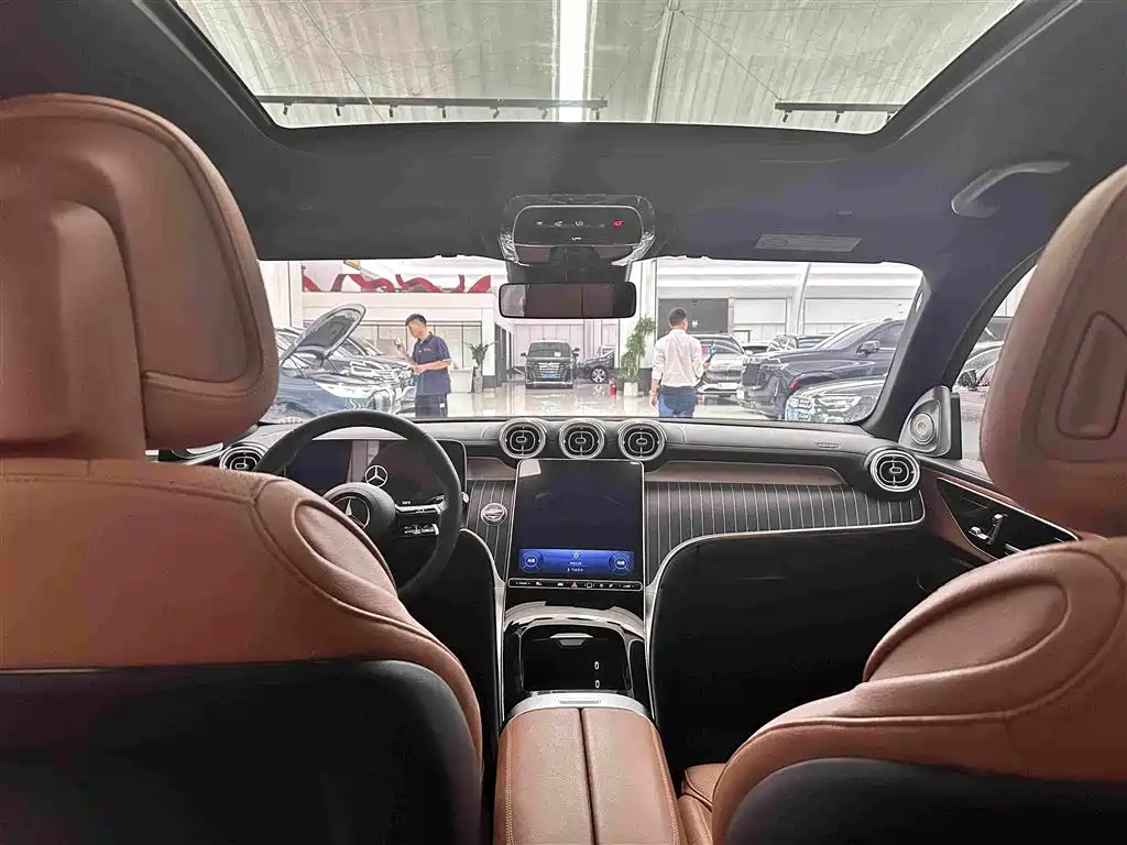 Mercedes-Benz GLC 2023 — фото 16