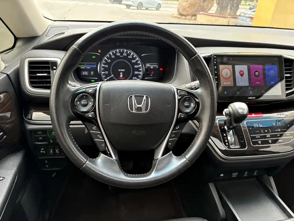 Honda Odyssey 2021 — фото 10