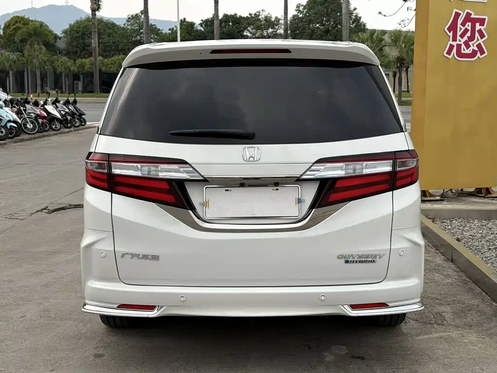 Honda Odyssey 2021 — фото 15