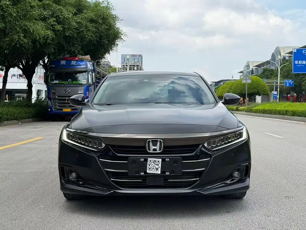 Honda Accord 2022 — фото 2
