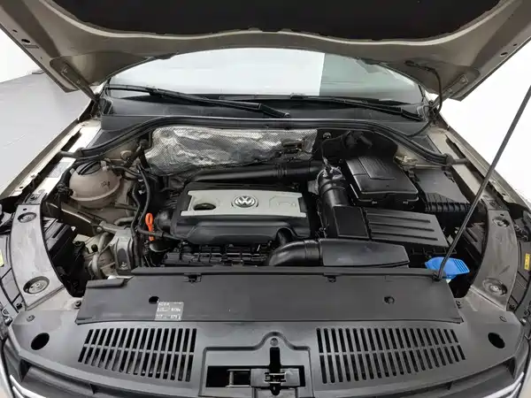 Volkswagen Tiguan 2014