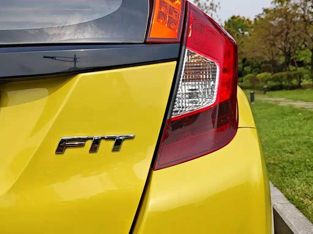 Honda Fit 2016 — фото 12