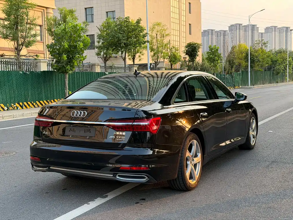Audi A6L 2019