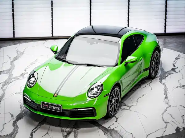 Porsche 911 2023