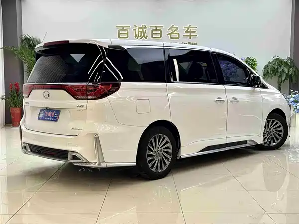 GAC Trumpchi M8 2021
