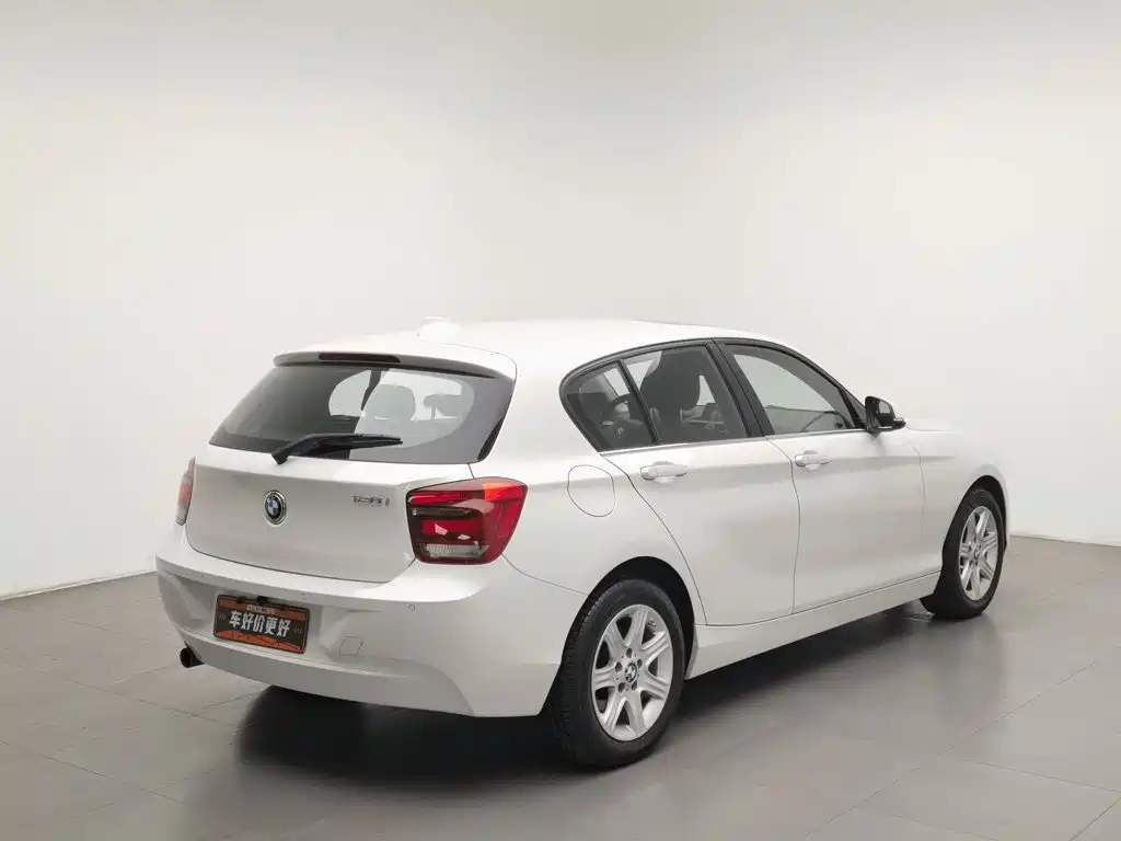 BMW 1 Series 2015 — фото 2