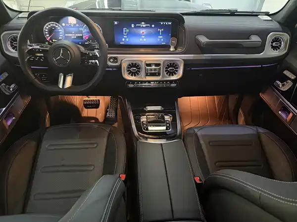 Mercedes-Benz G-Class 2025