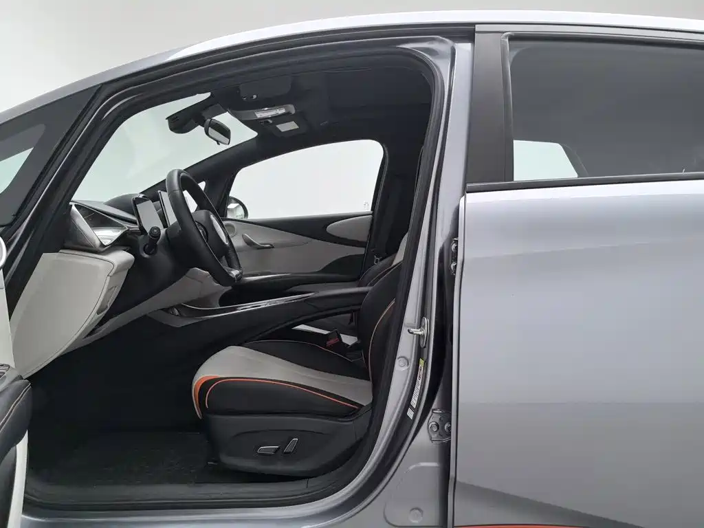 BYD Dolphin 2022 — фото 10
