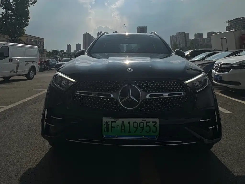 Mercedes-Benz GLC 2024
