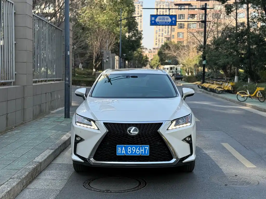 Lexus RX 2017 — фото 2