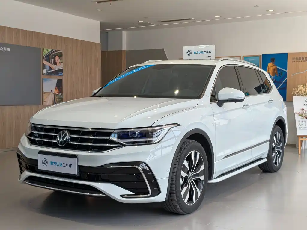 Volkswagen Tiguan L 2025 — фото 1