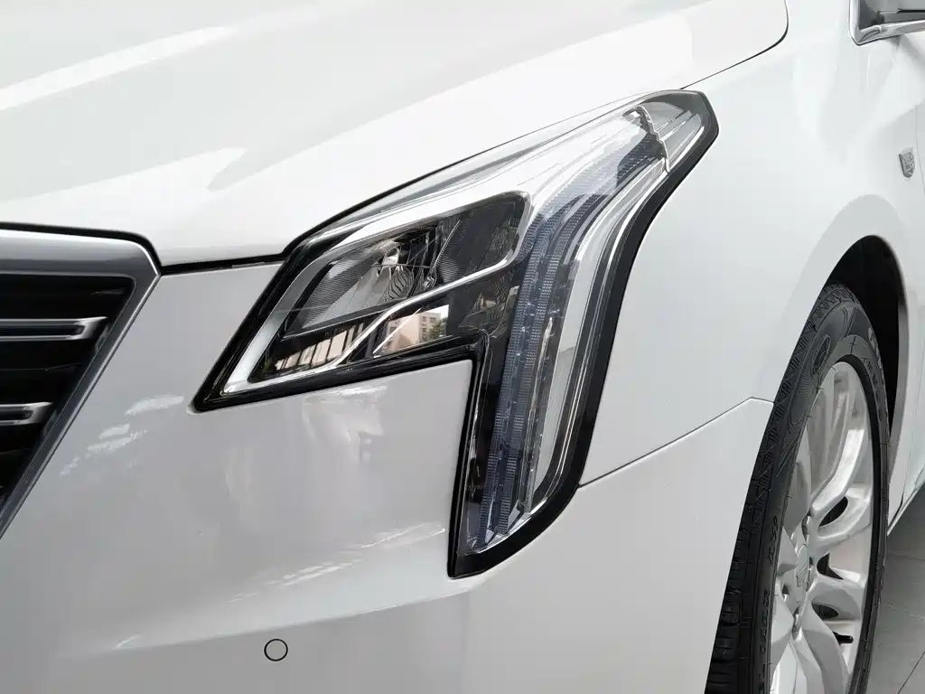 Cadillac XTS 2019 — фото 7