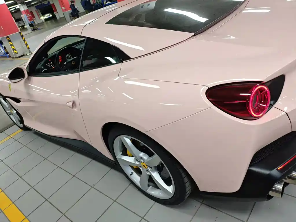 Ferrari Portofino 2019 — фото 3