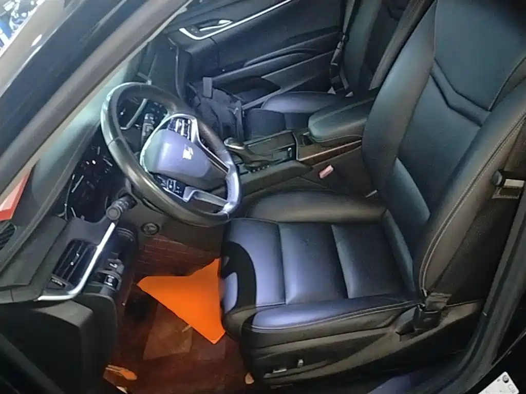 Cadillac XTS 2019 — фото 15