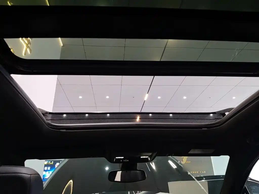 Cadillac XT5 2021 — фото 18
