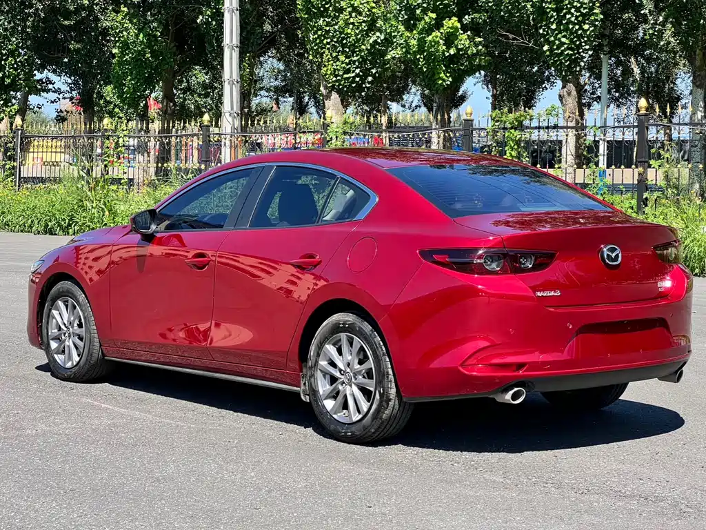Mazda 3 Axela 2021