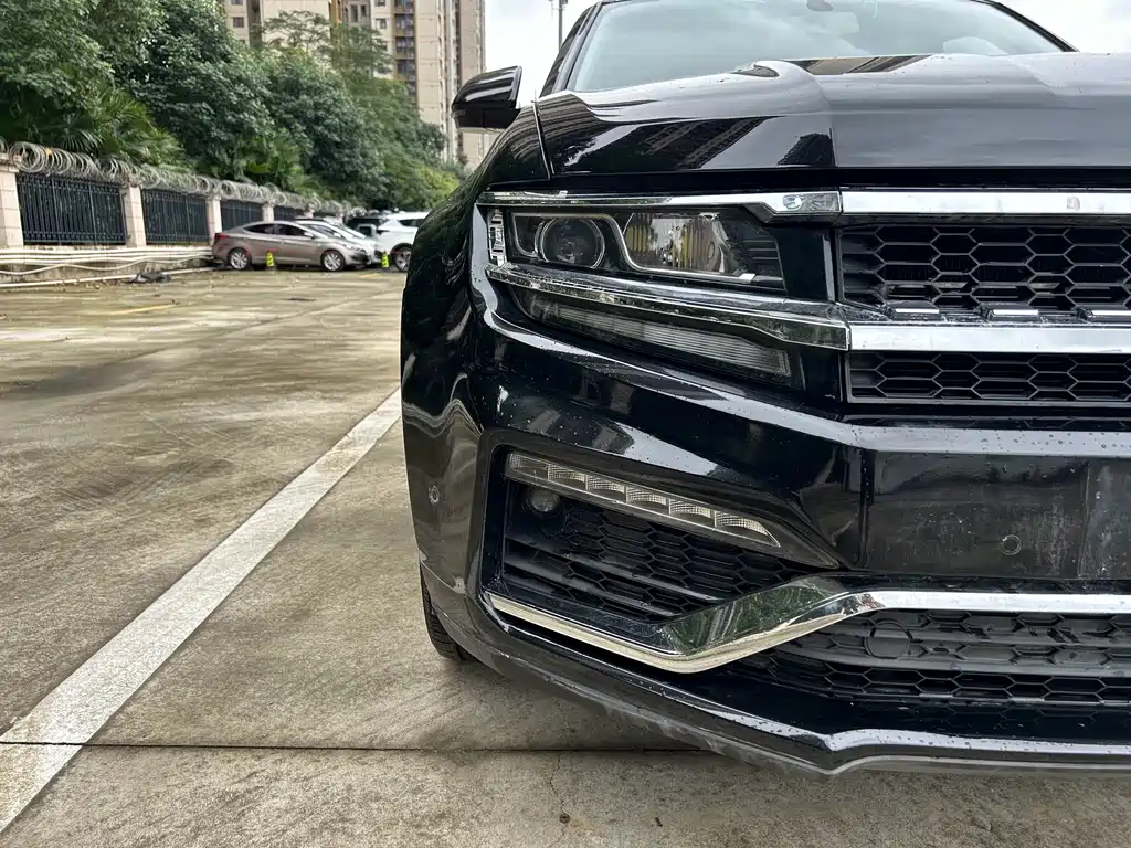 Zotye X7 2018 — фото 8