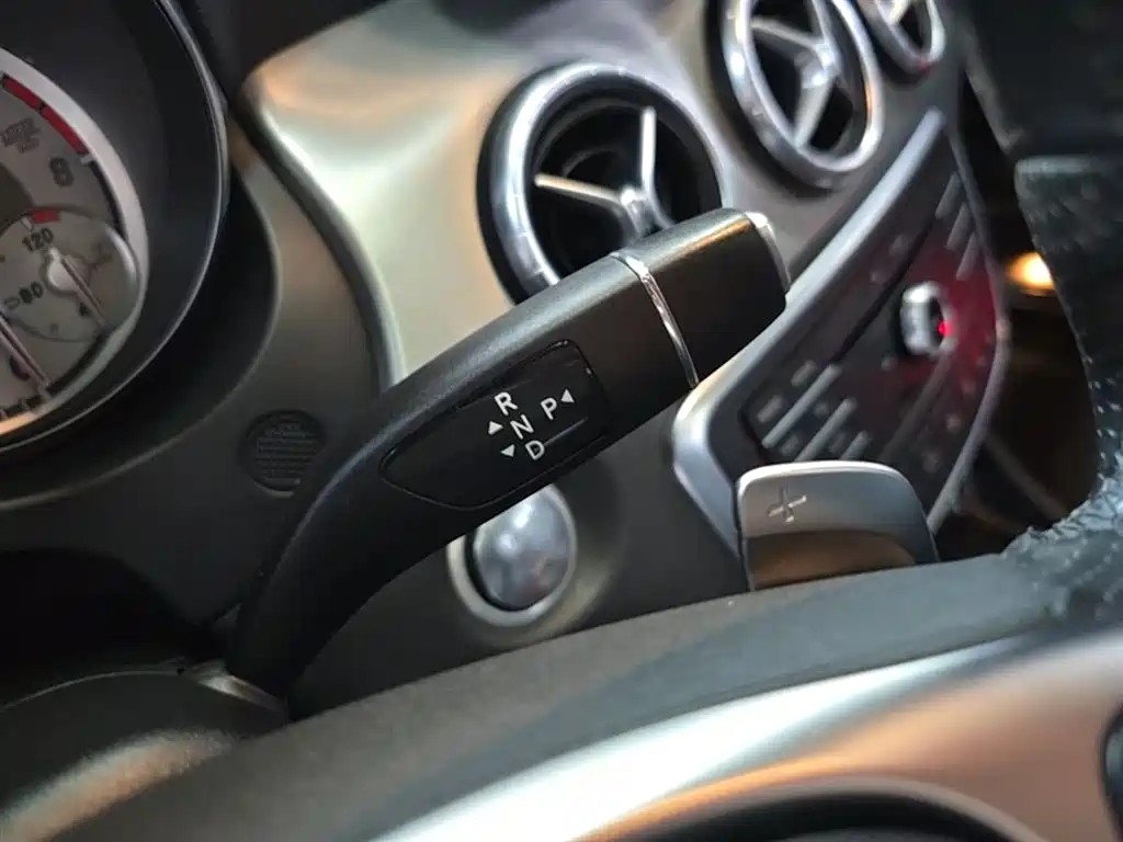 Mercedes-Benz CLA 2016 — фото 14