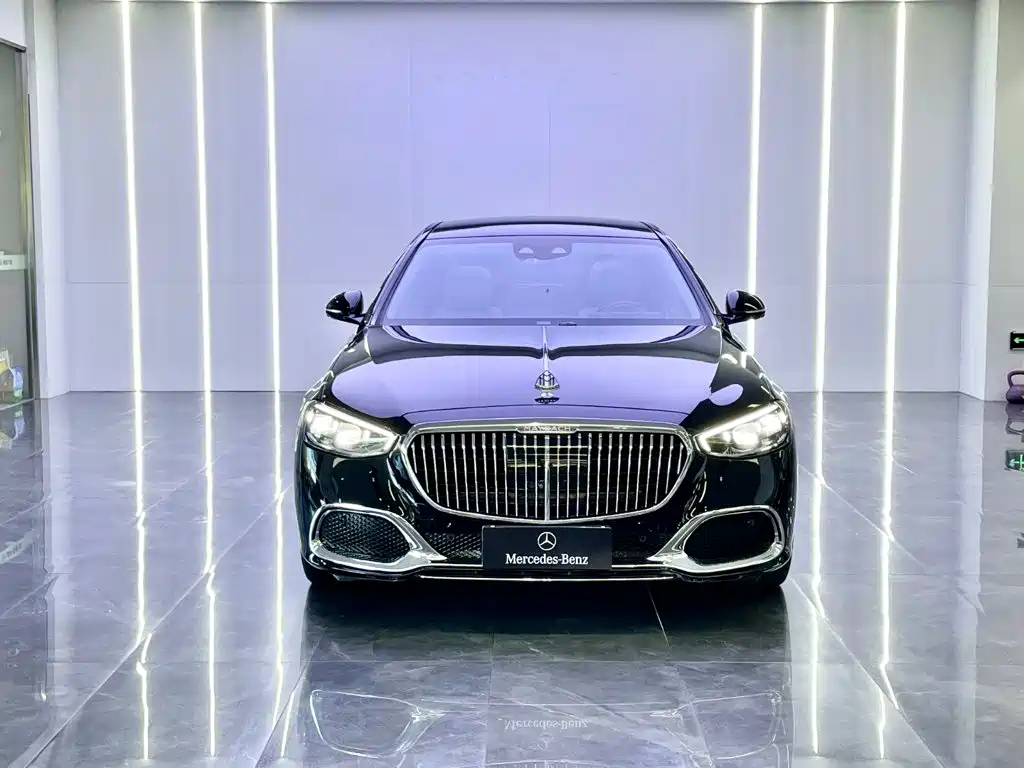 Mercedes-Benz Maybach S-Class 2021 — фото 2