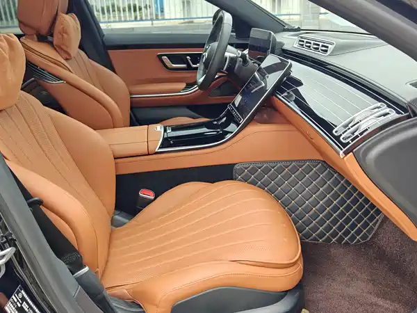 Mercedes-Benz S-Class 2024