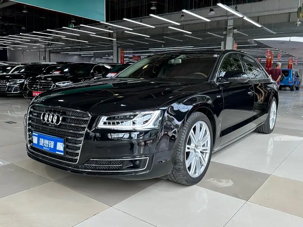 Audi A8 2014